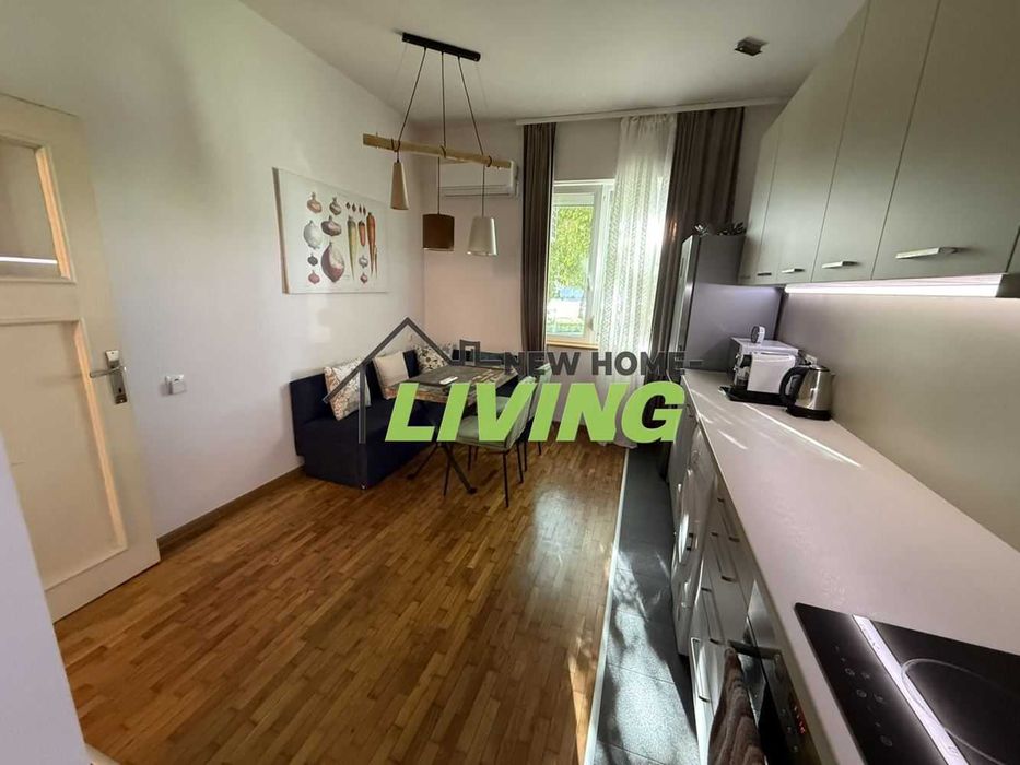 Продава се Тристаен апартамент в Пловдив, Център - 76 кв.м за 3419 €/кв.м - Снимка #3