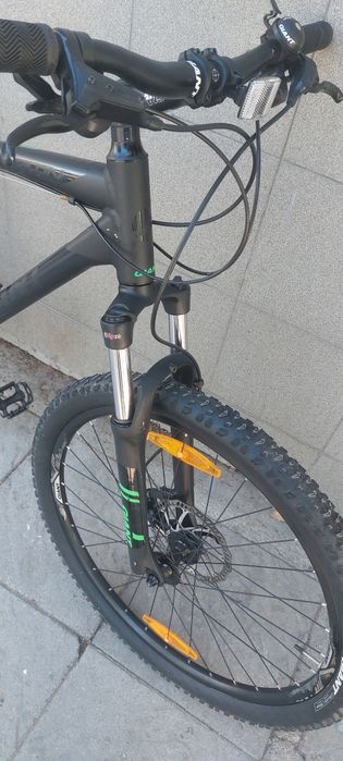 Продавам алуминиев байк Giant 27,5 цола, xl ра,мер