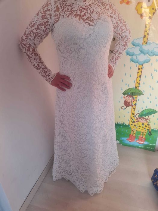 Rochie alba din dantele