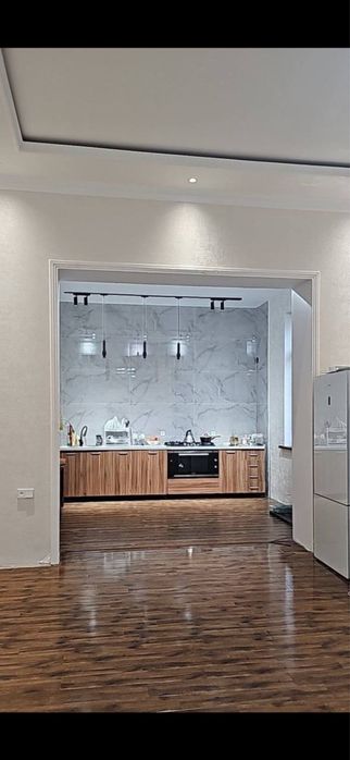 Дом, собственник. 8 сотки. 8 комнат. 1 большой холл