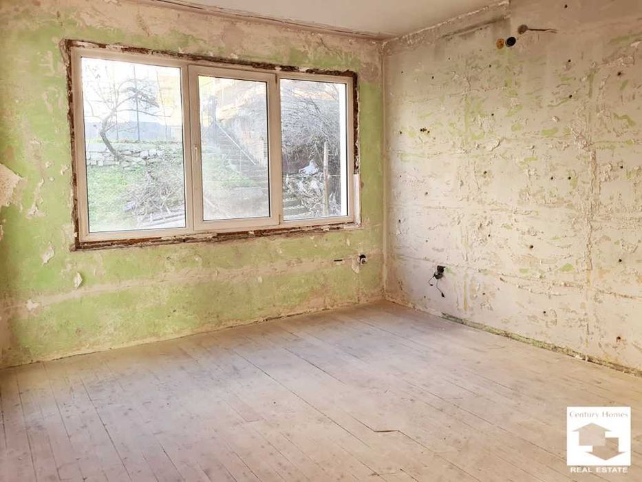 104980 ЕКСКЛУЗИВНО! Апартамент с 3 спални и гараж в кв. Акация