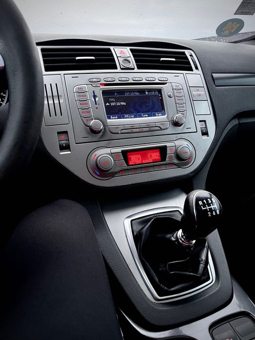 Ford Kuga-pachet individual white