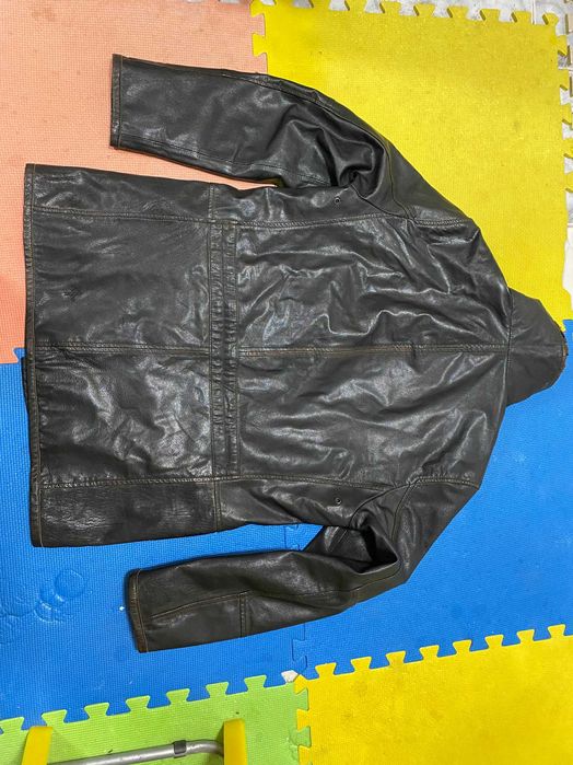 ''Strellson''оригинално мъжко кожено яке шуба Л размер