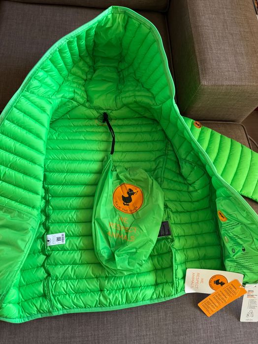 Яке Save the Duck