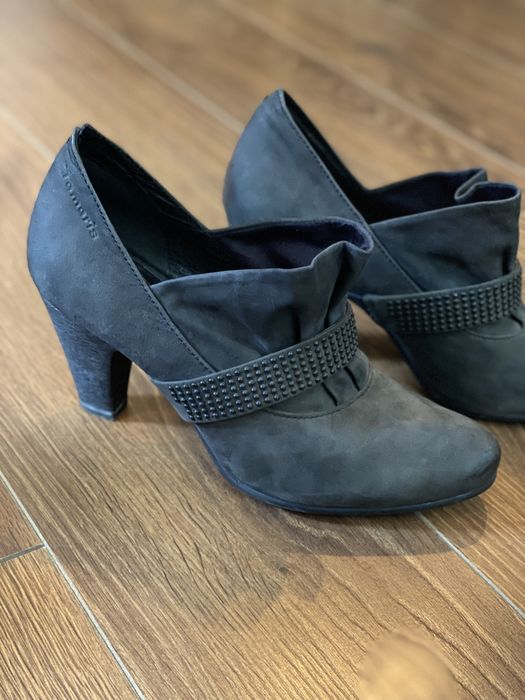 Pantofi piele Tamaris cu tocuri 38