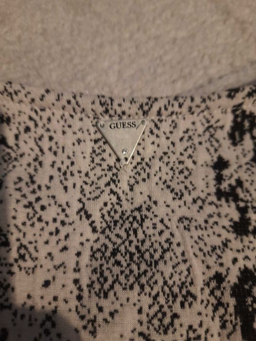 Guess рокля, номер L Намалена