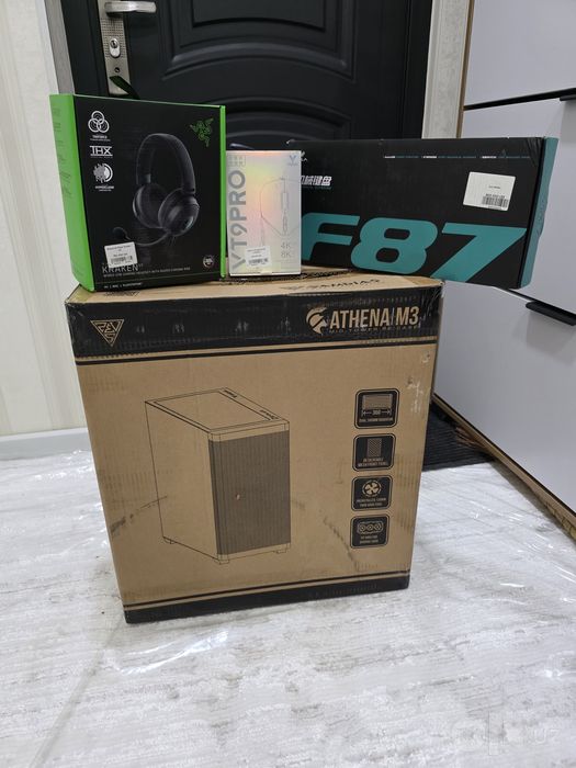 Gaming PC i5-14490F/Palit RTX 5060/32GB RAM/512GB SSD/320 Hz LENOVO