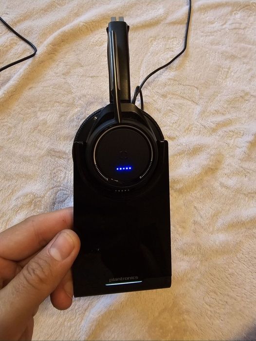 Casti Call Center VOYAGER FOCUS UCB825-M NO STAND (202652-04 / 202652-