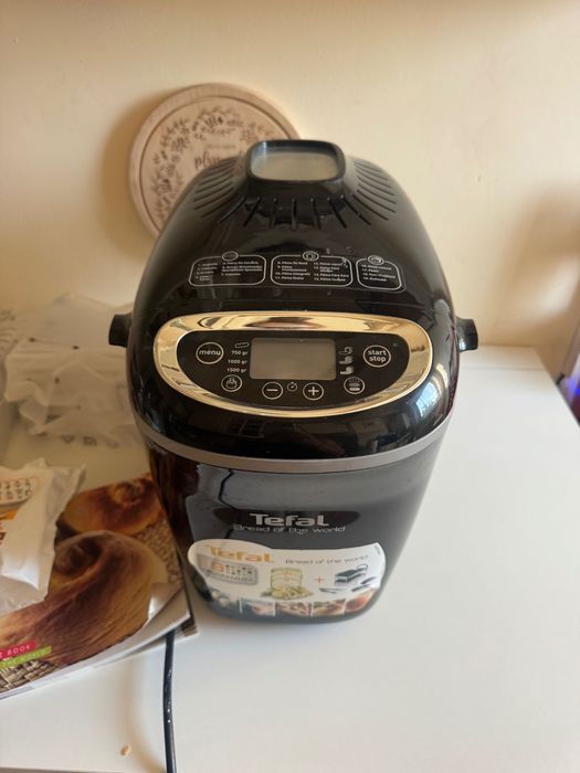 Masina de facut paine Tefal Bread of the world
