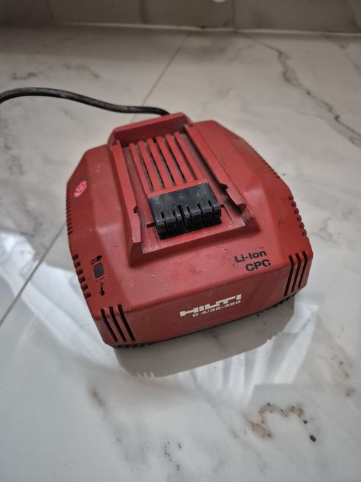 Incarcator hilti li-ion
