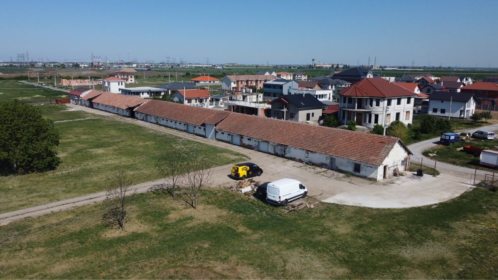 Hale industriale  +  teren intravilan Arad Vladimirescu