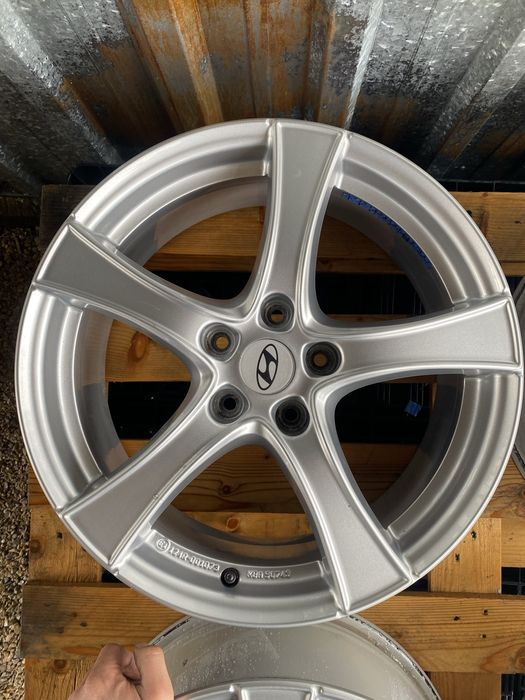 18 цола 5 х 114.3 мм Хюндай , Киа , Мазда , Hyundai , Kia , Mazda