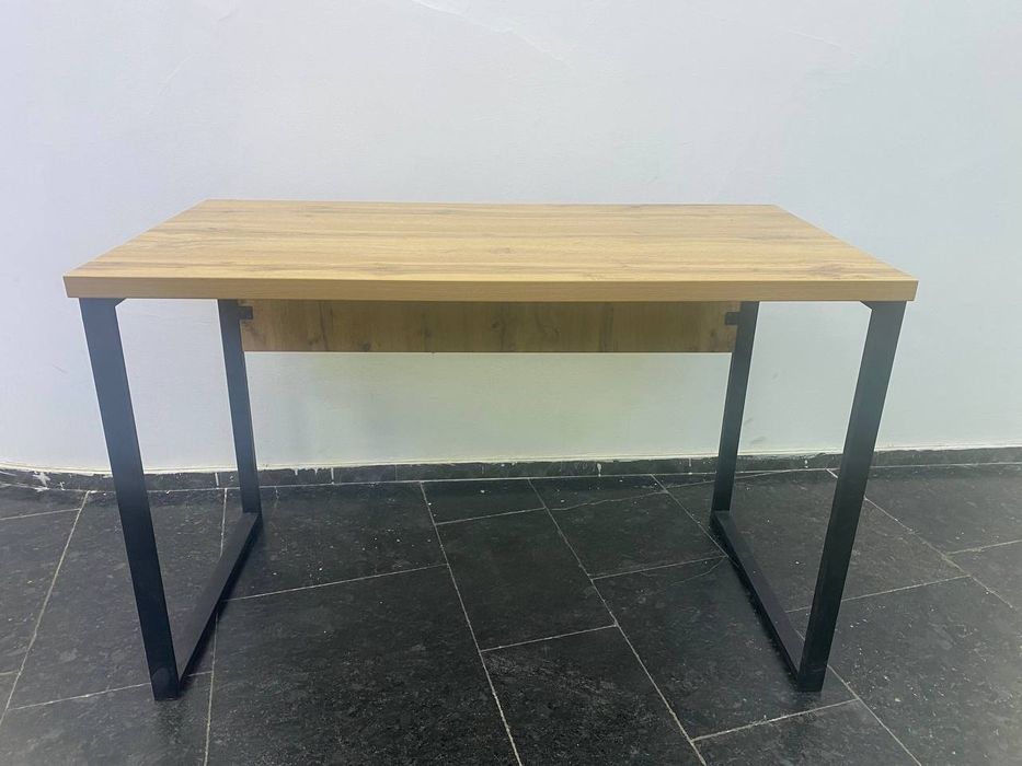 Loft stollar sotiladi