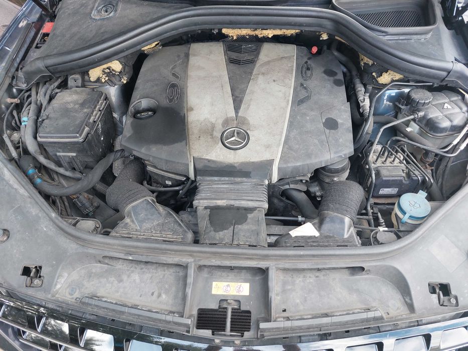 На Части Mercedes-Benz ML 166 350 CDI BlueTEC 258 кс 2012