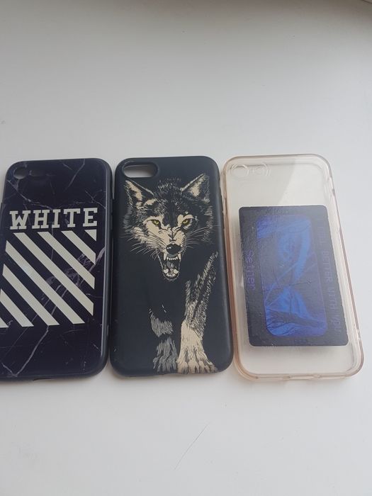 Продам чехлы на iPhone 7