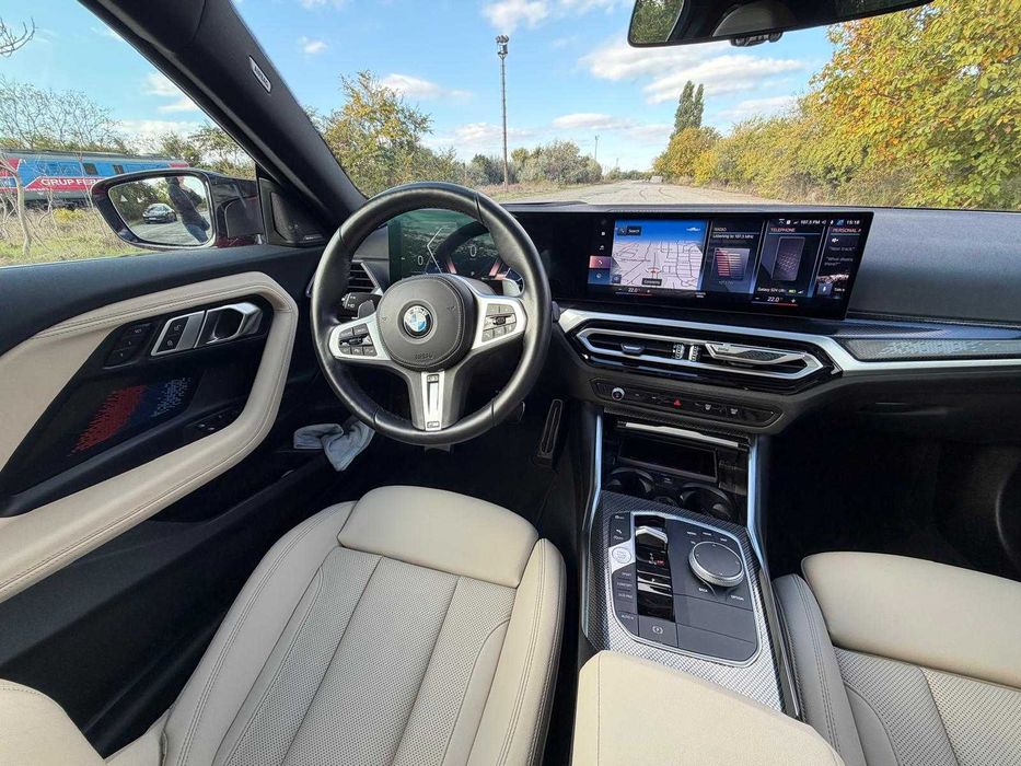 BMW M240i, 2023 – Stil si Putere