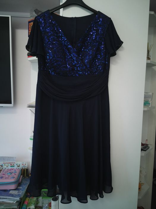 Rochite ocazie,elegante masura 40, 42, 44