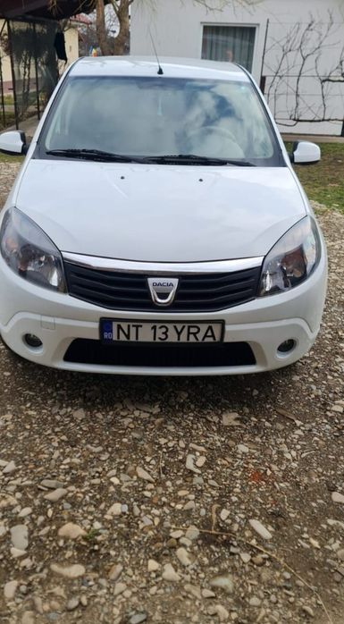 Vând mașină impecabilă Dacia Sandero