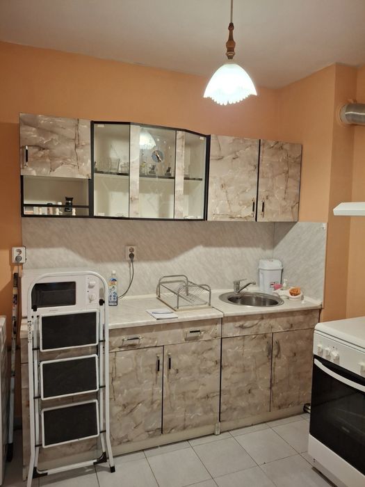 Дава се под наем Двустаен апартамент в Плевен, Идеален център - 75 кв.м за 382.5 € - Снимка #7