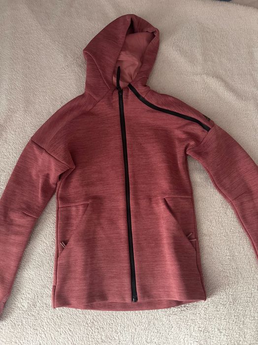 Спортна горница Adidas