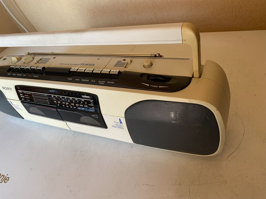 Radiocasetofon Sony cfs w 303 L