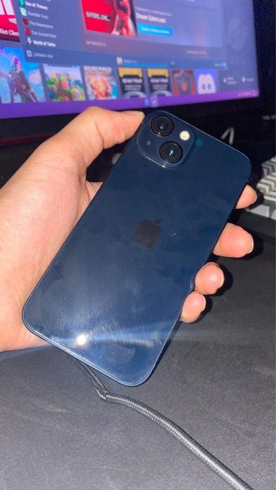 Продам айфон 13 128 гб