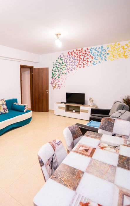 Apartament la parter cu gradina