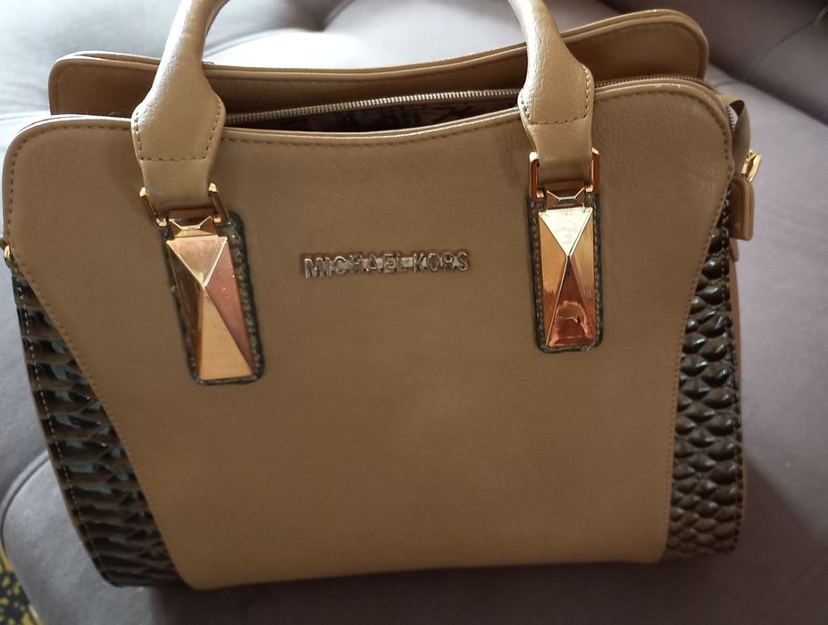 Сумки  женские  .