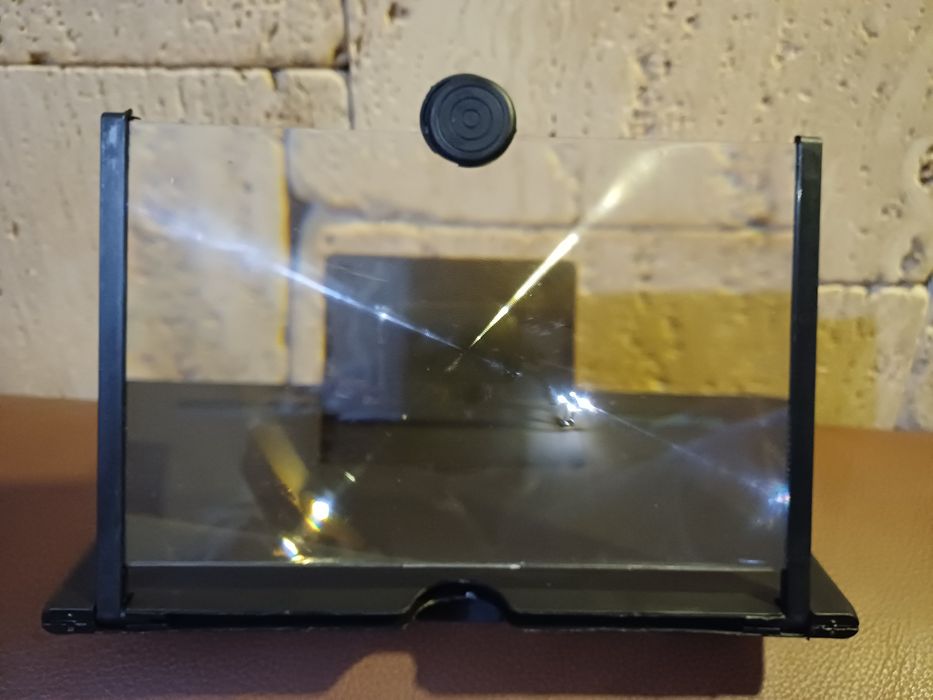 Лупа за мобилен телефон