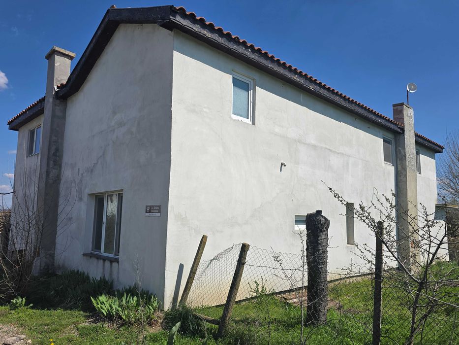 Продава се Къща в с. Златна нива, Област Шумен - 154 кв.м за 475 €/кв.м - Снимка #4
