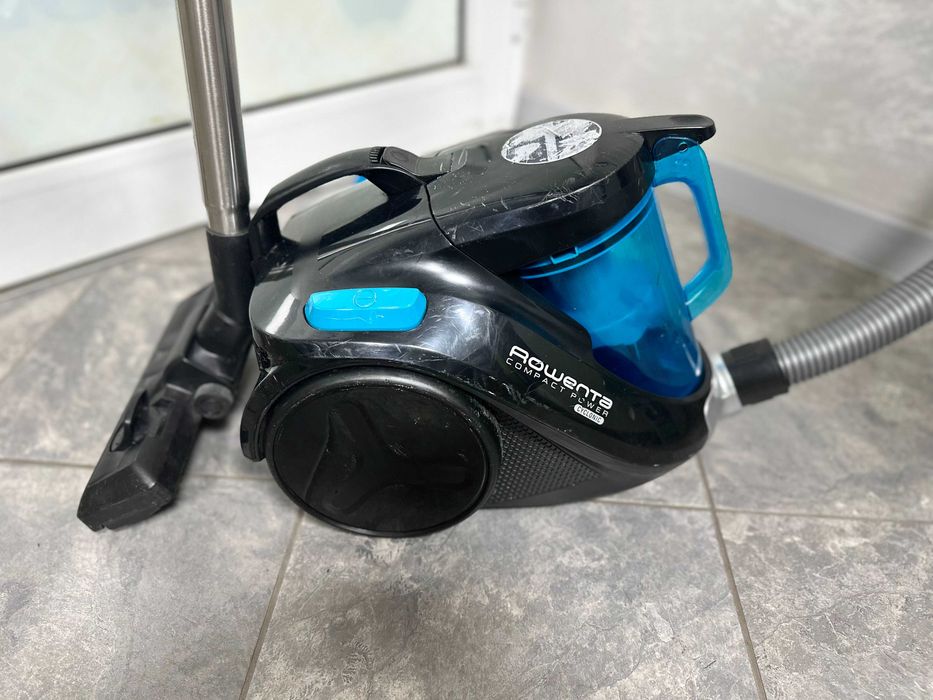 Прахосмукачка без торба ROWENTA COMPACT POWER CYCLONIC RO3731EA 1.50 L