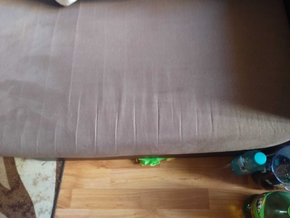 Продавам ъглов диван