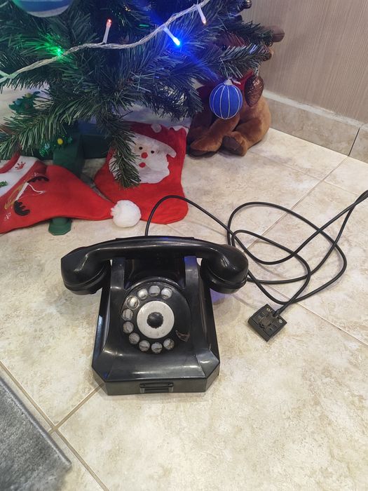 Ретро телефон с шайба