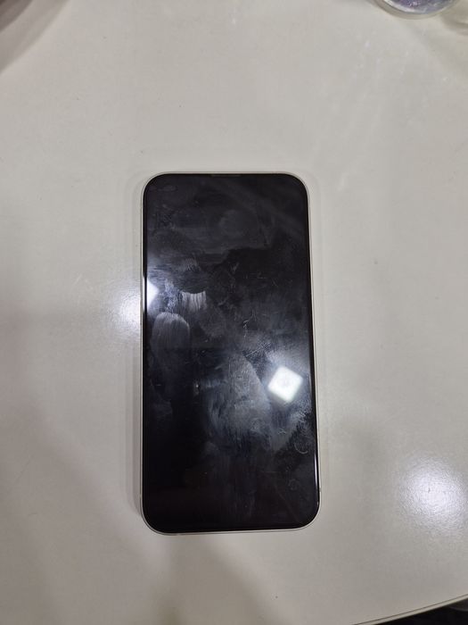 Iphone 13 (256Gb,76%)