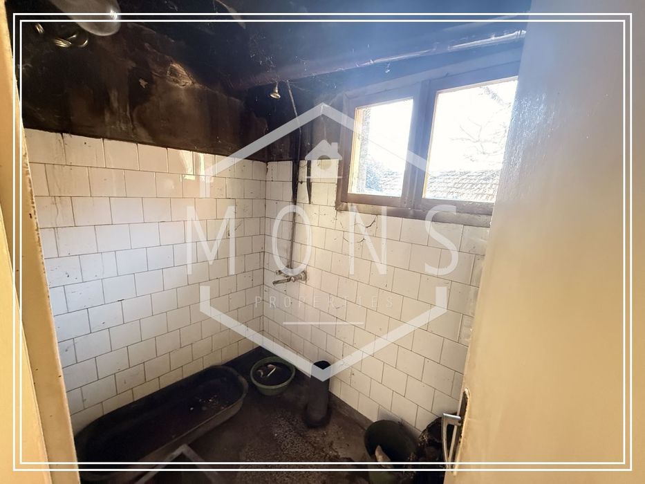 Къща в Габрово, област-с.Яворец площ 103 цена 45500