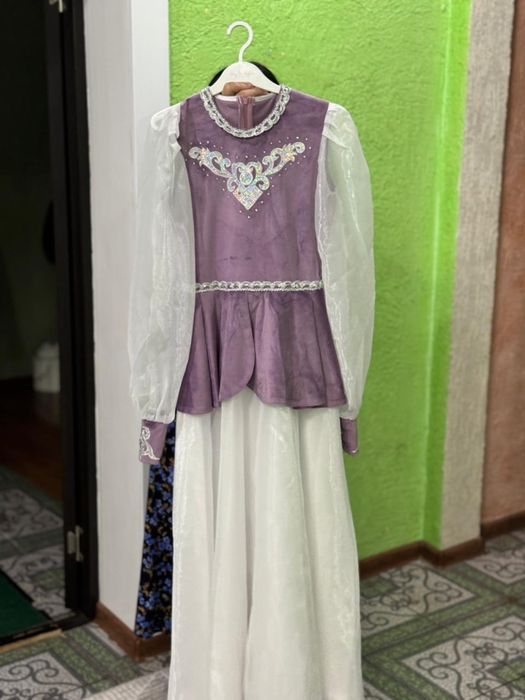 Продам нарядное и казахское платье