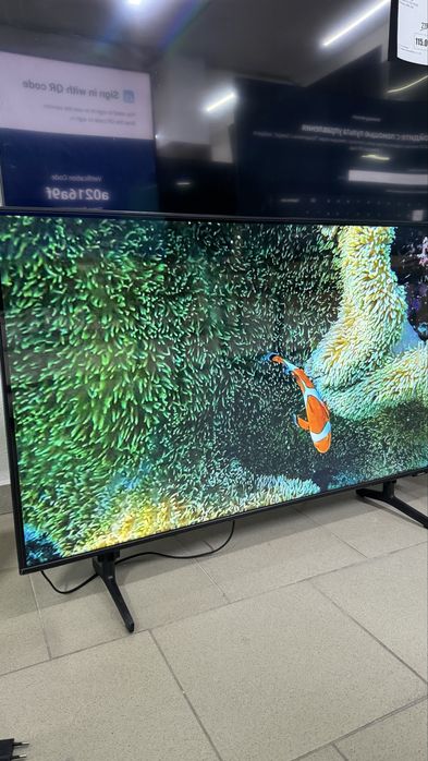 Телевизор SAMSUNG UE43AU8000U