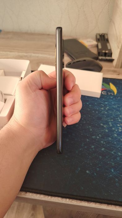 Honor x9b 1 yil ishlatilgan