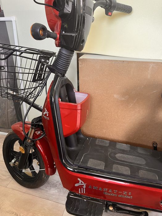 Электроскутер (Мопед)