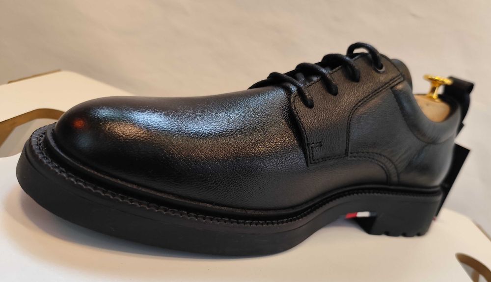 Pantofi derby 44 45 de lux Tommy Hilfiger NOI piele naturala premium