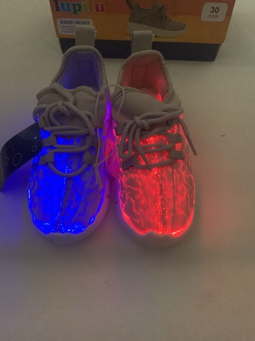 Adidasi copii 29 cu luminite fibra optica Lupilu