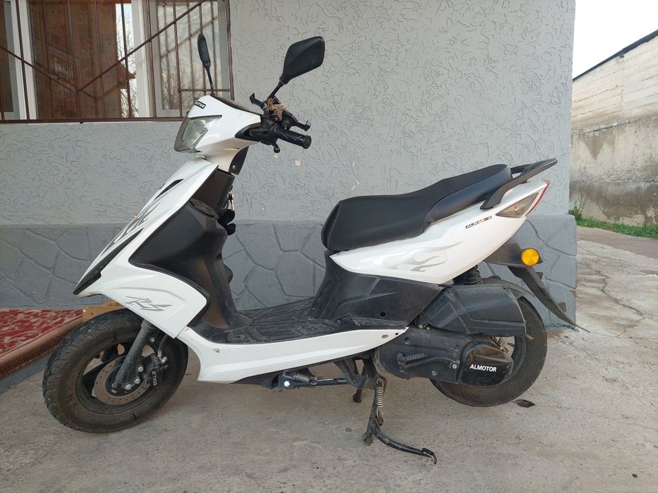 Продам скутер в нормальном состоянии