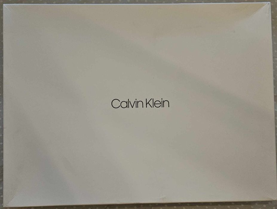 Келвин Клайн/Calvin Klein
Келвин Клайн (Calvin Klein Calvin Klein)дав