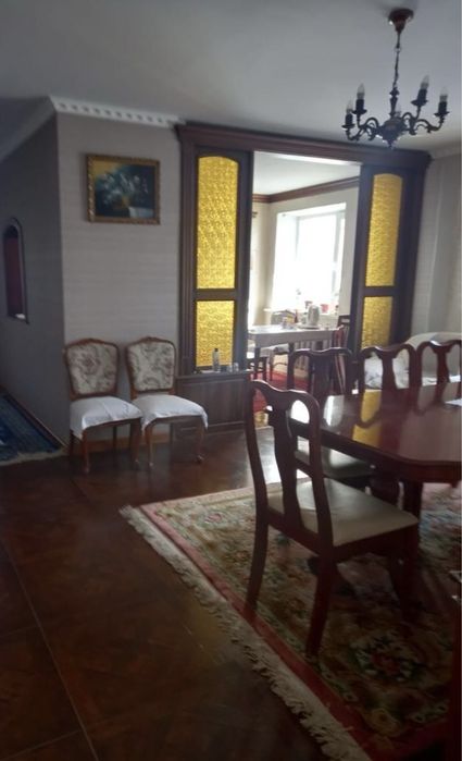 Продам коттедж в хорошем районе