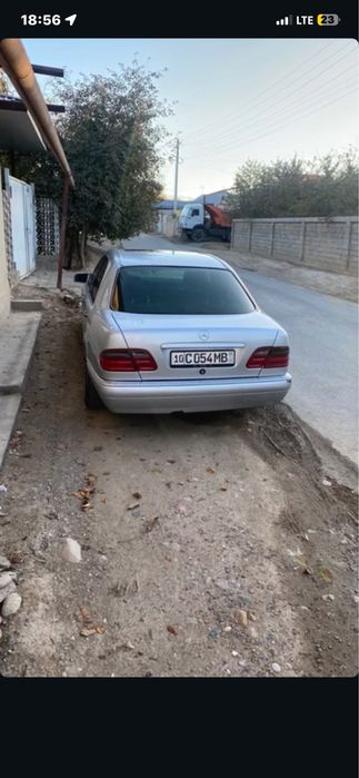 Mersedes w210 sotiladi