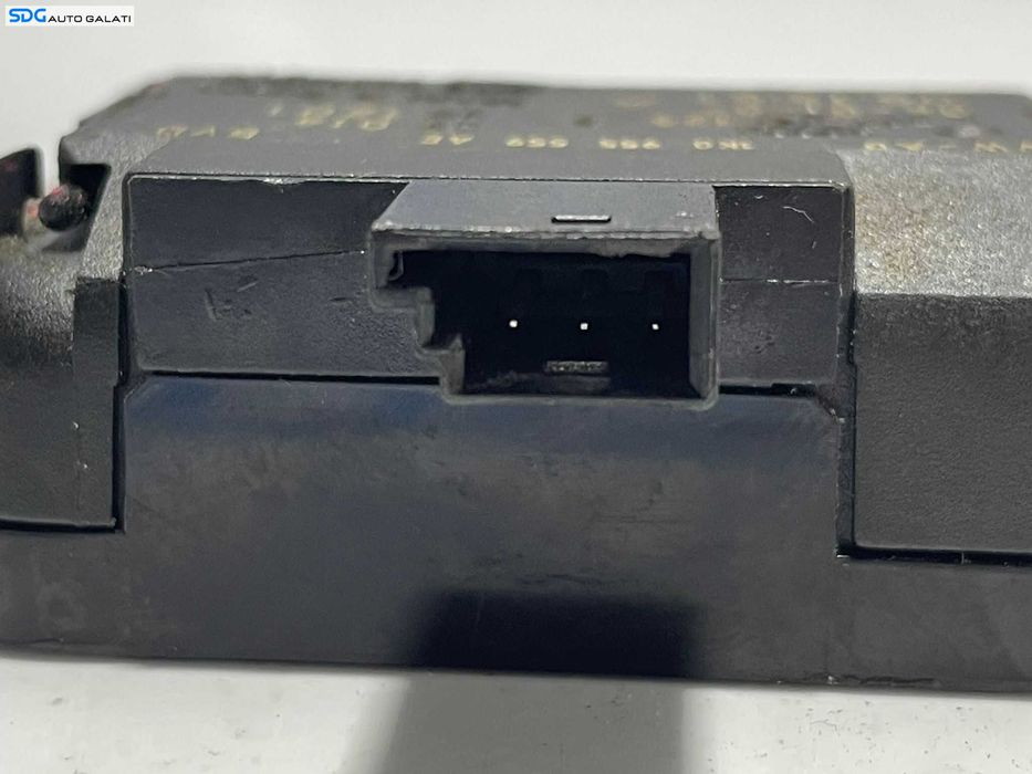 Senzor de Ploaie Lumina Parbriz Geam Sticla Volkswagen Golf 5 Plus + 2004 - 2008 Cod 1K0955559AE [L3488]