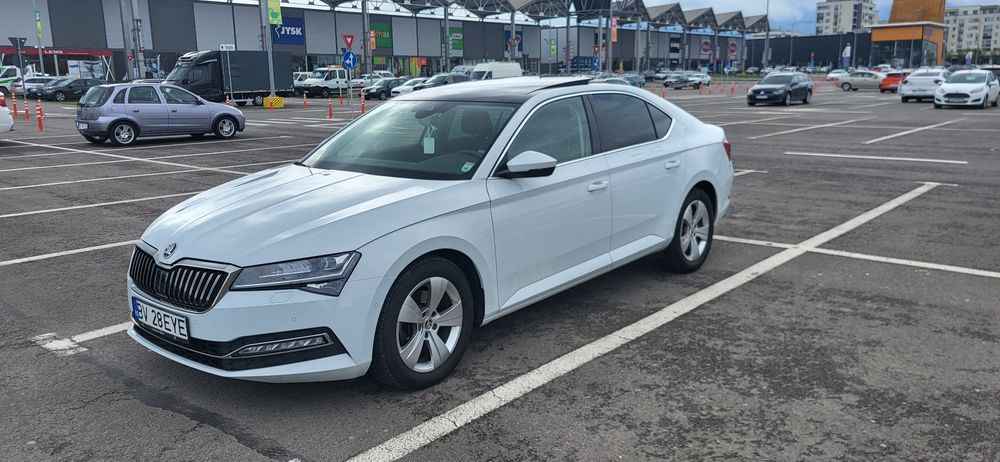 Vand Skoda Superb Style ( Persoana Juridica)