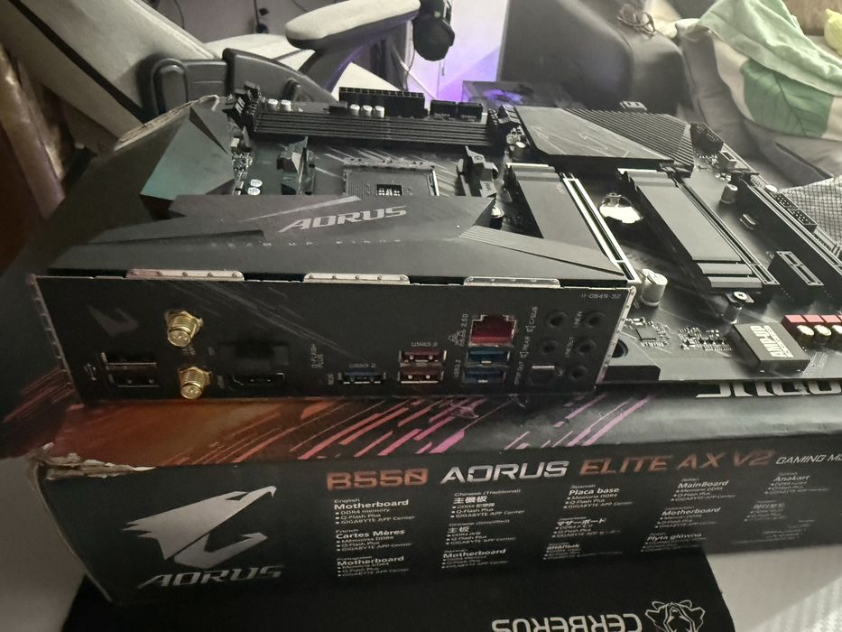 b550 aorus second hand si noi de vanzare • Anunturi • OLX.ro