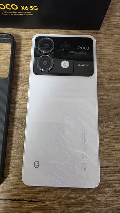 Смартфон Poco X6 5g, бял, 256GB, 8GB ram + калъф