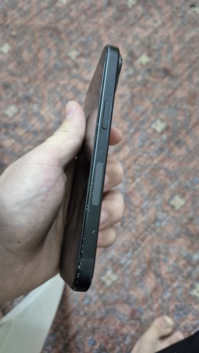 Айфон 15 128гб .